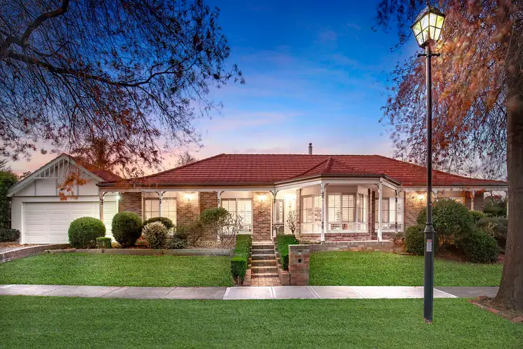 1 Balmoral Court, Frankston South VIC 3199