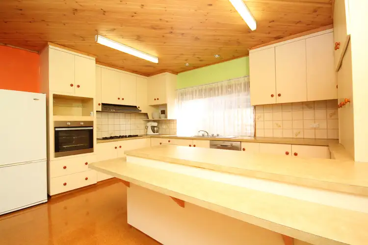 Fourth view of Homely house listing, 85 Jamouneau Street, Warracknabeal VIC 3393