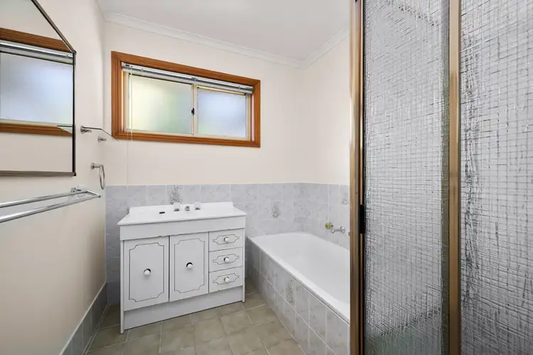 Sixth view of Homely unit listing, 2/1 Page Court, Wodonga VIC 3690