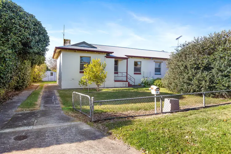 Main view of Homely semi-detached listing, 32 Rook Road, Mount Gambier SA 5290