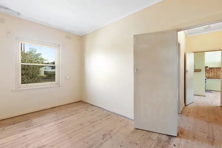 Sixth view of Homely semi-detached listing, 32 Rook Road, Mount Gambier SA 5290