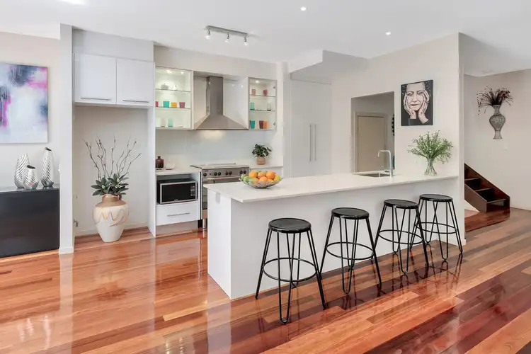 Sixth view of Homely semi-detached listing, 1/5 Heeb Street, Bundall QLD 4217