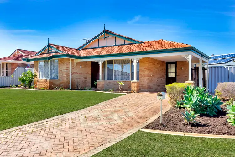 12 Yorkshire Dale, Ballajura WA 6066