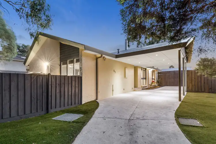 51 Dixon Court, Boronia VIC 3155