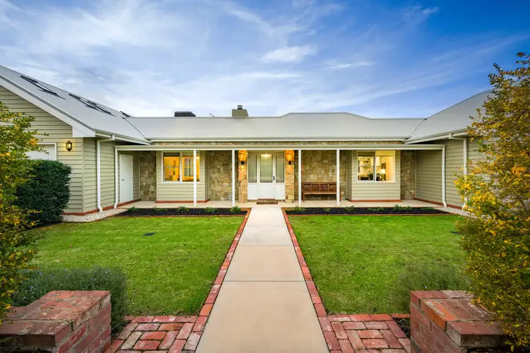 Sixth view of Homely house listing, 33 Hillandale Court, Bonegilla VIC 3691