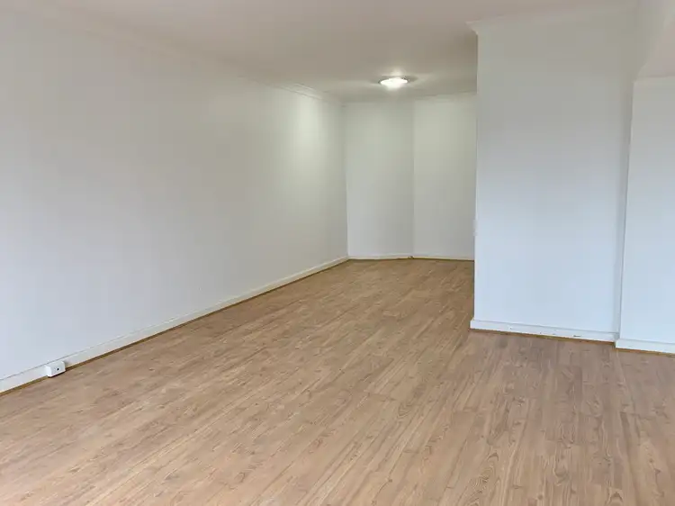 Second view of Homely unit listing, 1/52 Hawthorne Street, Woolloongabba QLD 4102