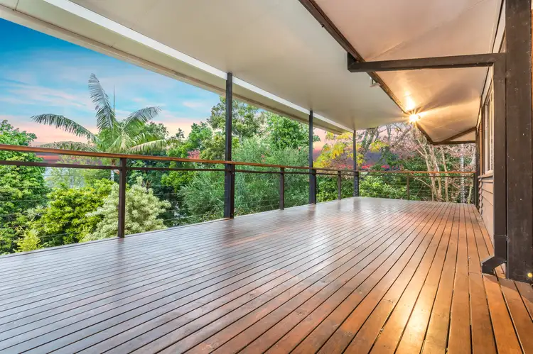 10 Tallaroon Street, Jindalee QLD 4074