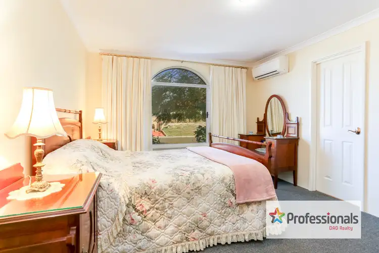 Seventh view of Homely house listing, 4 Parakeet Outlook, Australind WA 6233