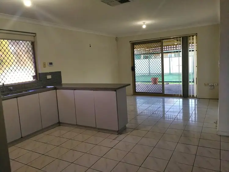 Fifth view of Homely house listing, 33 Morrell Way, Armadale WA 6112