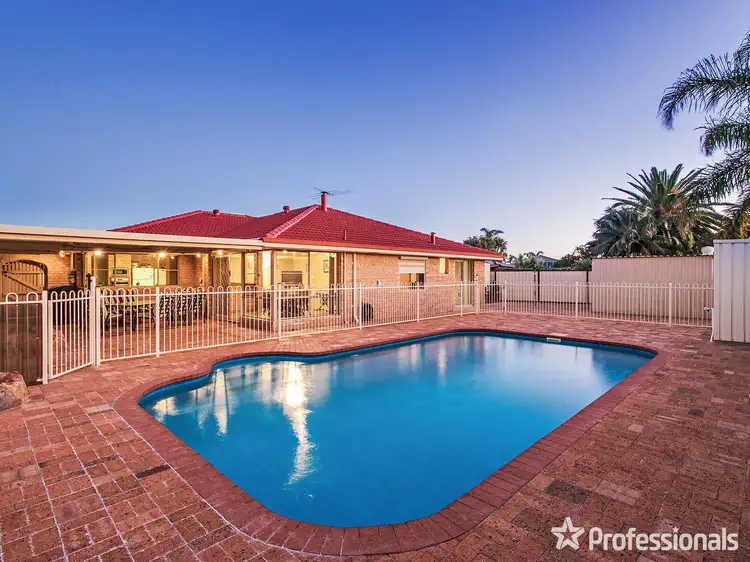 5 Pelican Court, Waikiki WA 6169