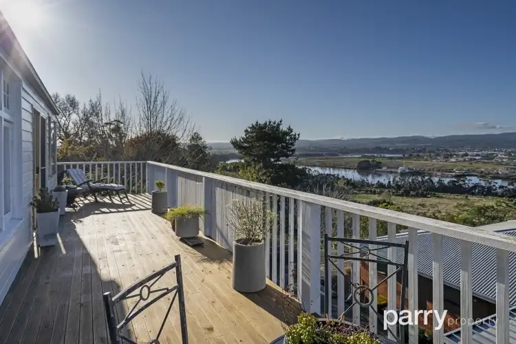 56 Forest Road, Trevallyn TAS 7250