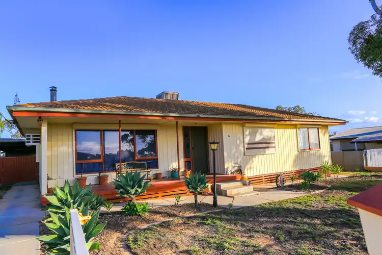4 Chadwick Street, Ceduna SA 5690