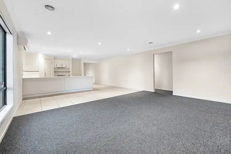 Fourth view of Homely house listing, 7 Beauchamp Way, Cranbourne East VIC 3977