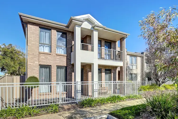 9/13 Horsley Drive