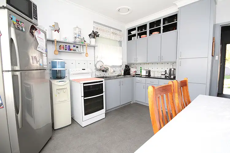 Third view of Homely house listing, 10 Hutchesson Street, Horsham VIC 3400