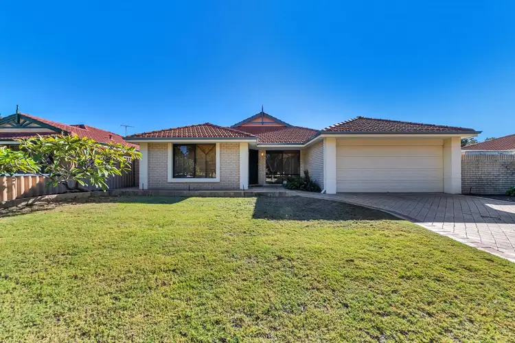 14 Coran Gardens, Warnbro WA 6169