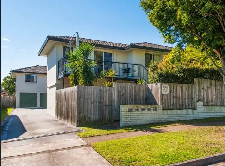 4/27 Denman Street, Greenslopes QLD 4120