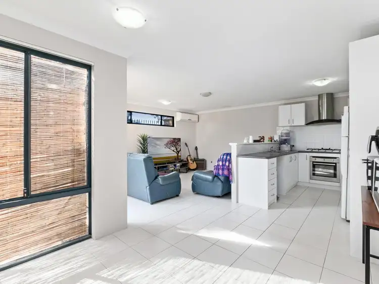 Fifth view of Homely house listing, 4/10 Dockerty Mews, Maddington WA 6109