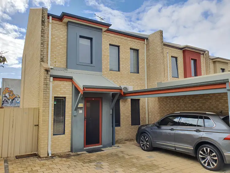 Seventh view of Homely townhouse listing, 4 Gray Court, Hamilton Hill WA 6163