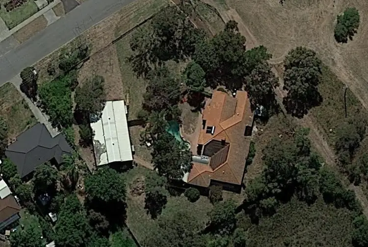 83 Queens Road, South Guildford WA 6055