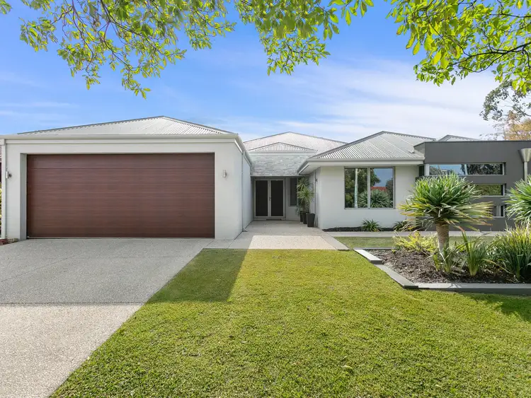 8 Denien Street, Willagee WA 6156