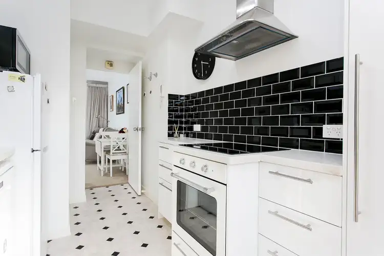 Fifth view of Homely apartment listing, 3/103 Strangways Terrace, North Adelaide SA 5006