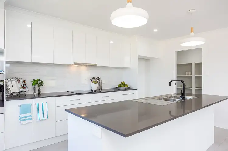 Third view of Homely house listing, 10 Farmer Crt, Southside QLD 4570