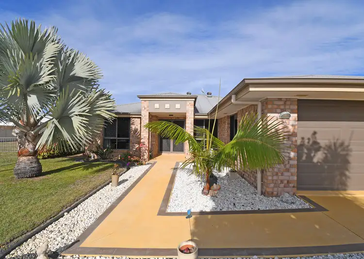 26 Tulipwood Dr