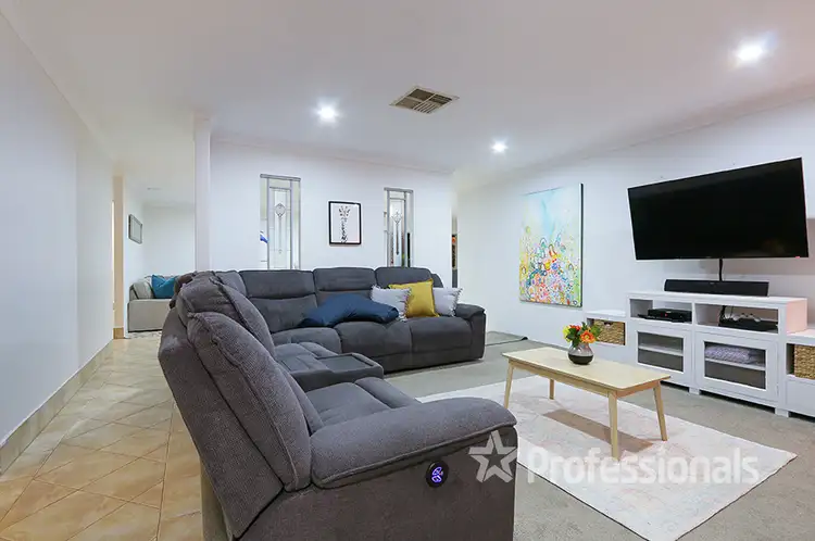 Sixth view of Homely house listing, 9 Cascades Rd, Southern River WA 6110