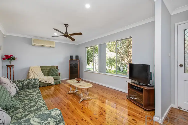 Second view of Homely house listing, 8 Howard Close, Thornton NSW 2322