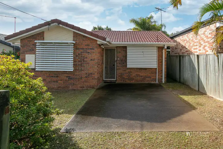 3 Michael, Redland Bay QLD 4165