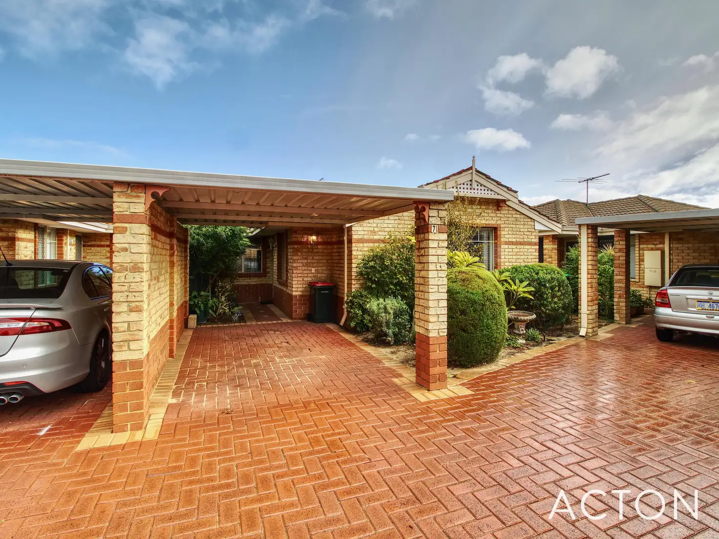 Main view of Homely unit listing, 7/8 Dowling Street, Rockingham WA 6168