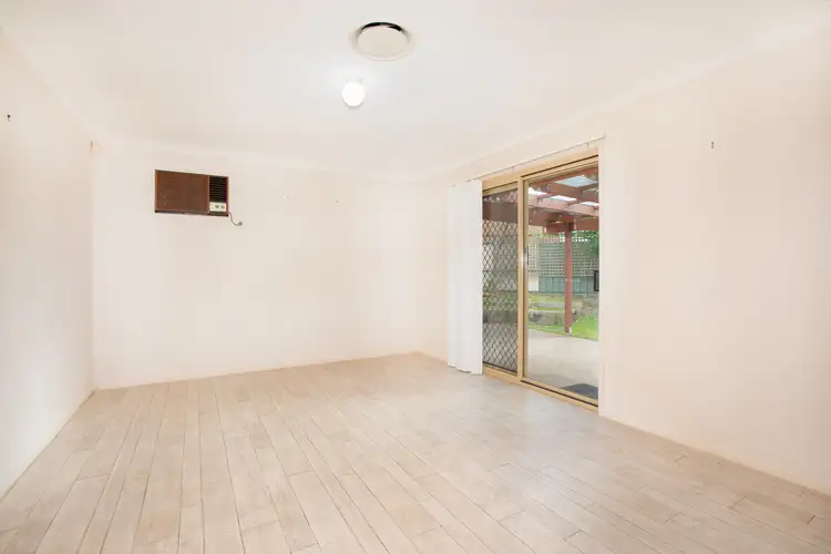 Sixth view of Homely house listing, 1/10 Quinton Close, Rutherford NSW 2320