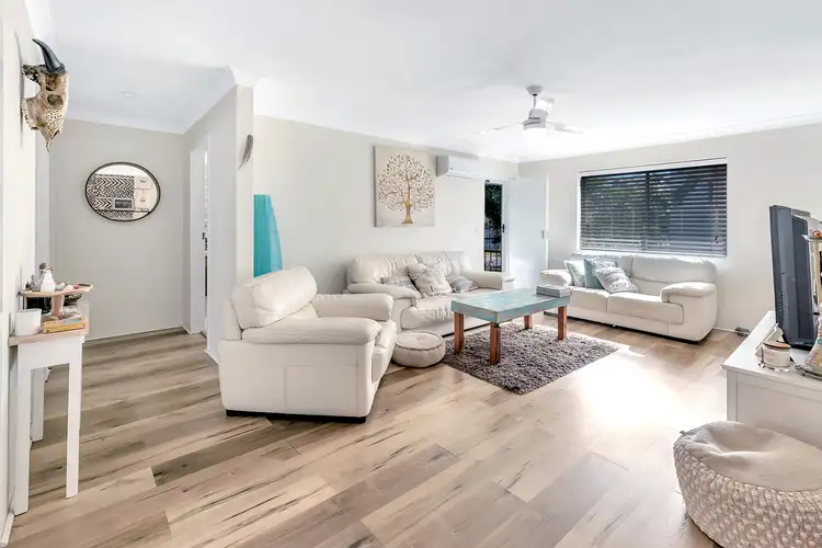 Main view of Homely unit listing, 4/21 Darrambal Street, Chevron Island QLD 4217
