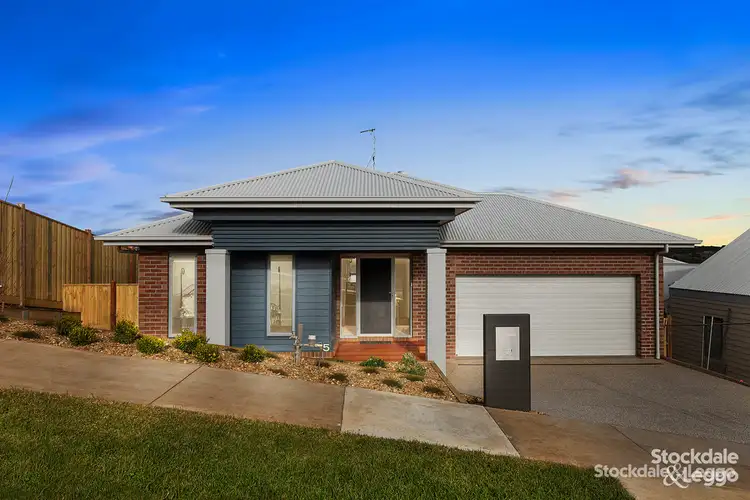 5 Zenith Circuit, Fyansford VIC 3218