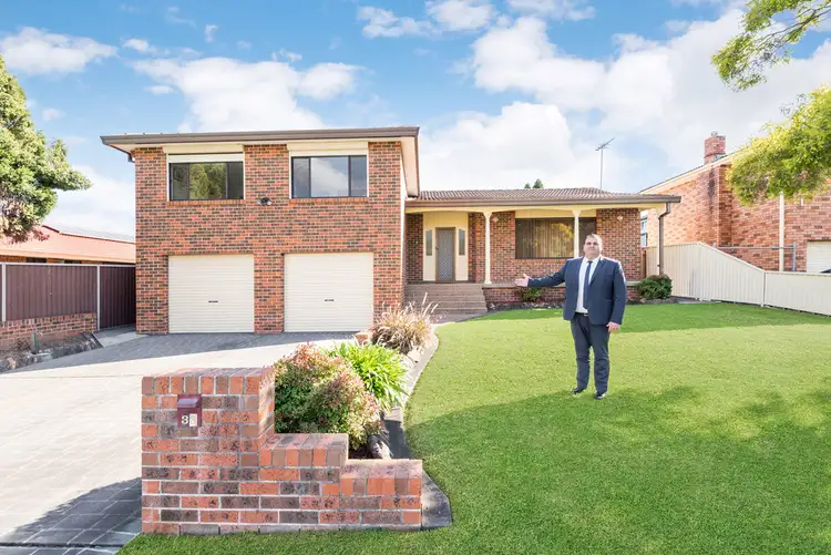 33 Marconi Road, Bossley Park NSW 2176