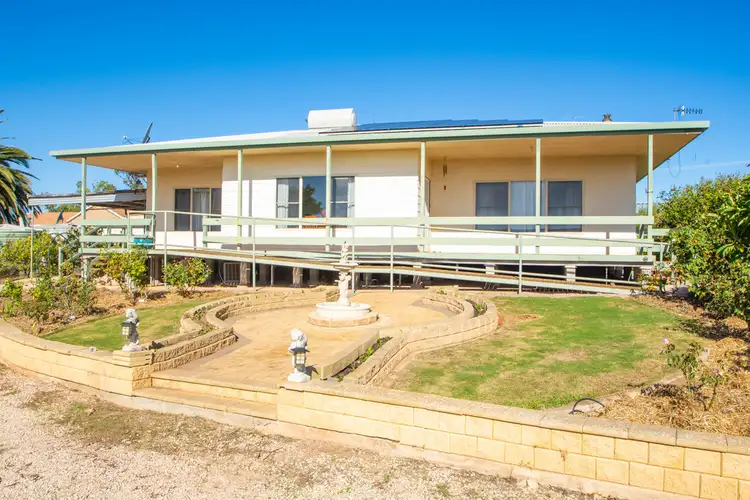 8 Philip Street, Streaky Bay SA 5680