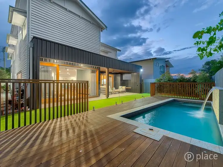 16 Dovedale Crescent, Ashgrove QLD 4060