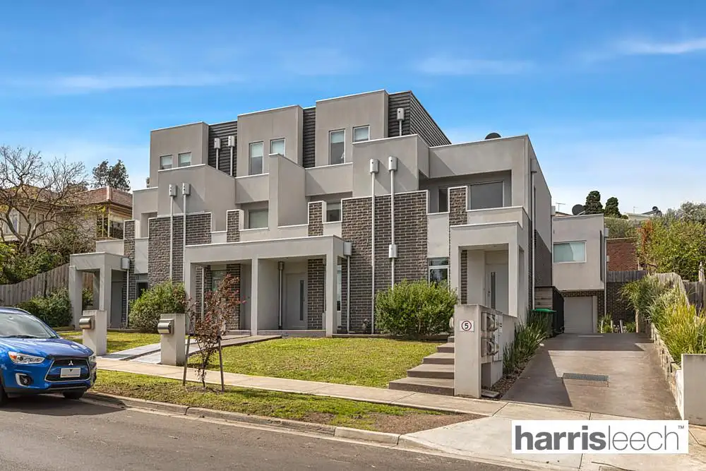 Main view of Homely townhouse listing, 4/52 Railway Parade, Pascoe Vale VIC 3044