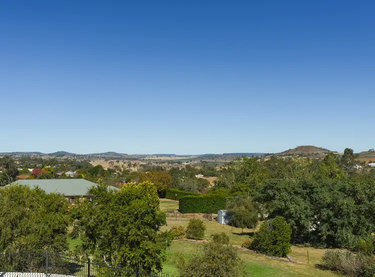Fourth view of Homely house listing, 10 Graham Court, Hodgson Vale QLD 4352