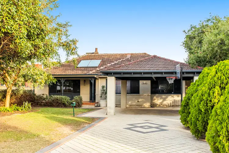 34 Pembroke Street, Bicton WA 6157