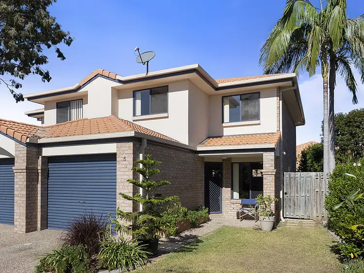 5/2 Bos Drive, Coomera QLD 4209