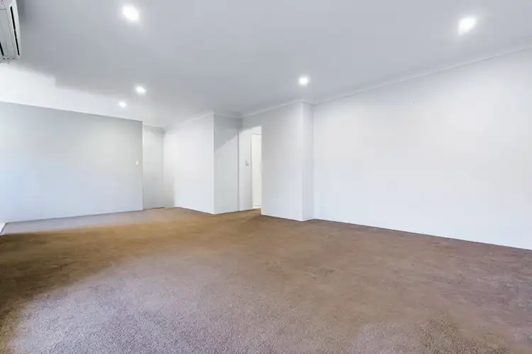 Fifth view of Homely unit listing, 16/10 Gardner Street, Como WA 6152