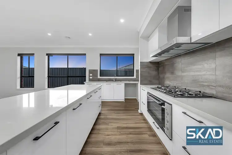 Fifth view of Homely house listing, 6 Caligari Way, Alfredton VIC 3350