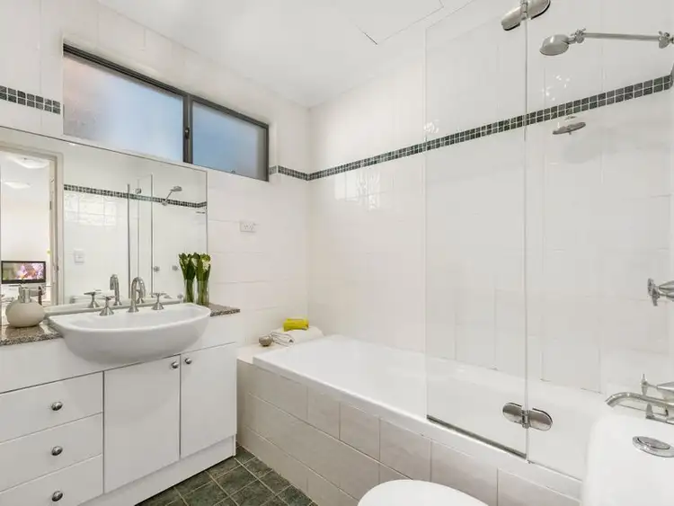Sixth view of Homely apartment listing, 9/1 Waverley Crescent, Bondi Junction NSW 2022