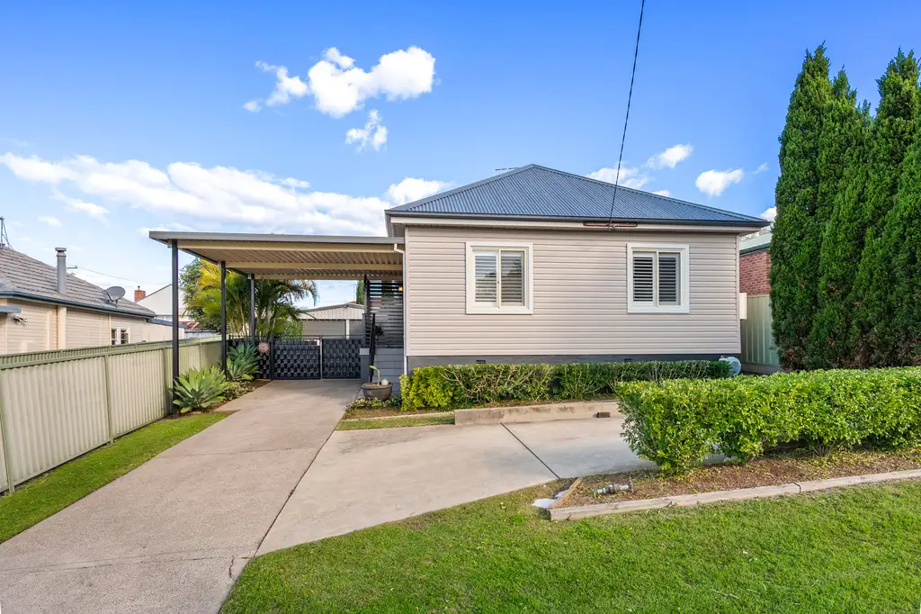 Main view of Homely house listing, 4 Redrose Avenue, Belmont NSW 2280