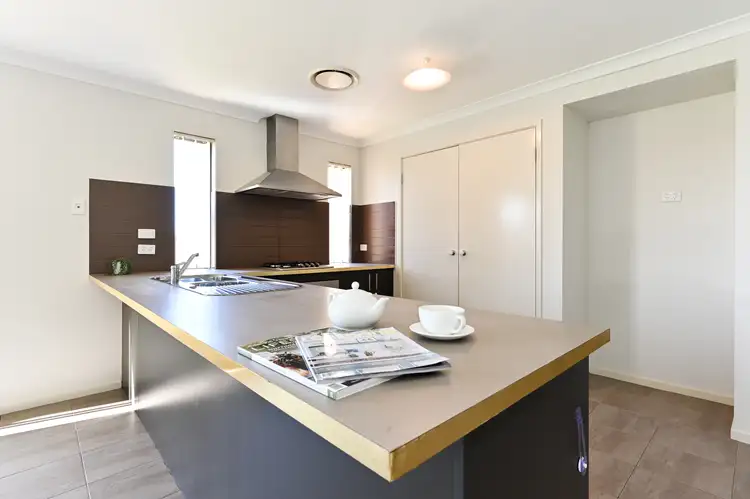 Sixth view of Homely house listing, 9 Alex Court, Griffith NSW 2680