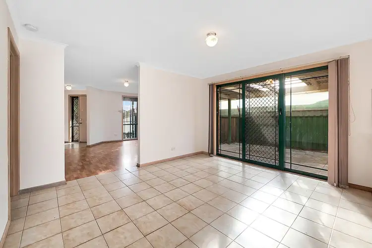 Seventh view of Homely house listing, 10 Filomena Court, Cranbourne North VIC 3977