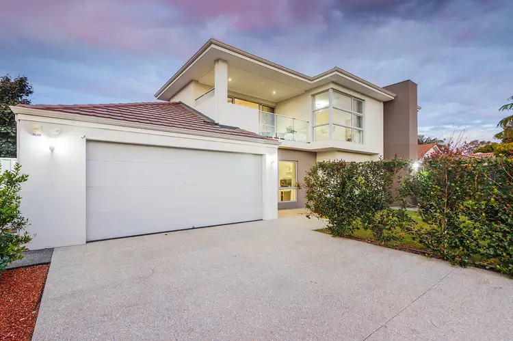 18 Webb Street, Rossmoyne WA 6148