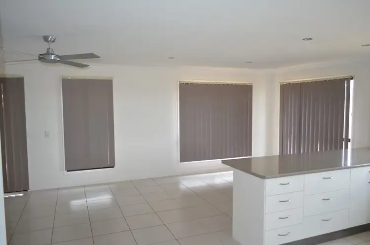 Fifth view of Homely house listing, 2 Thornton Street, Emerald QLD 4720